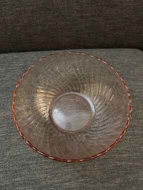 Arcoroc - France Vintage Pink Glass Serving Bowl